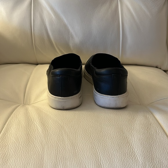 Kenneth Cole Pointed Dress shoes - Picture 5 of 6